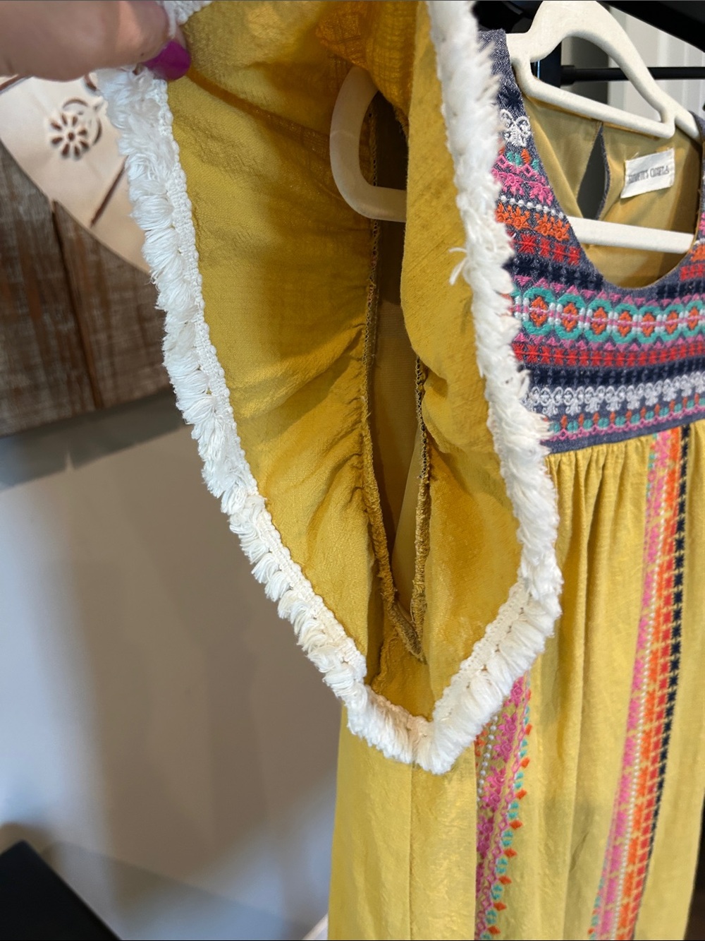 Elizabeth’s Closet Woman’s Size Large /Mustard Yellow Embroidered Dress/ Boho! - Picture 2 of 8